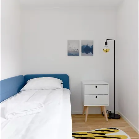 2 Bedroom, View, Light Rail, Апартаменти *