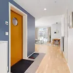 2 Bedroom, View, Light Rail,