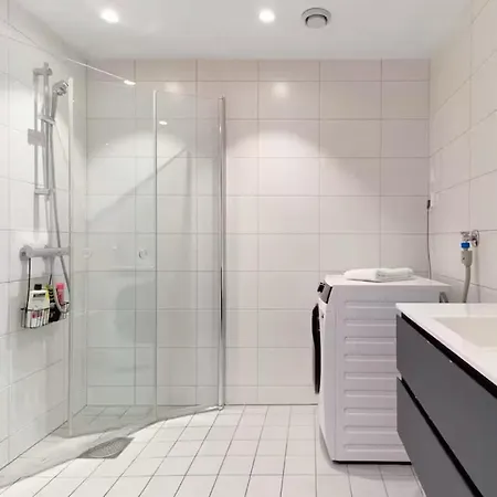 2 Bedroom, View, Light Rail, Апартаменти